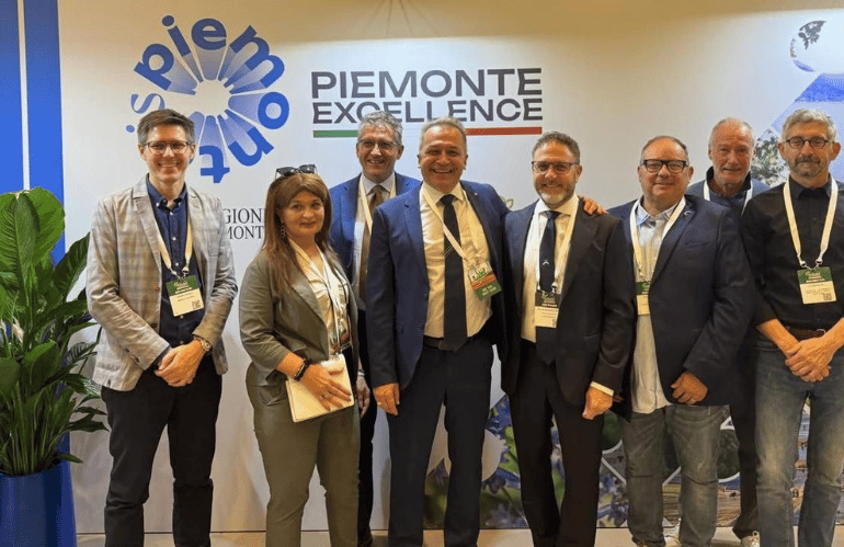 foto gruppo asproflor dubai