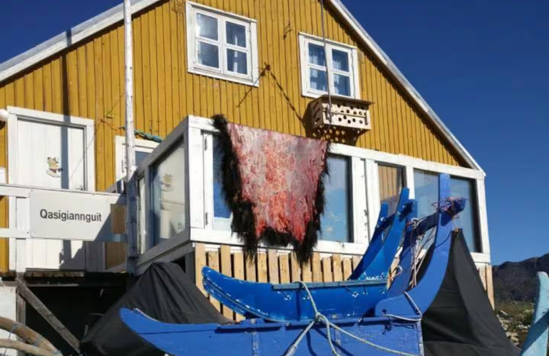 Airbnb Groenlandia: casa intera con vista fiordo, balcone, soggiorno circa 300 euro a notte