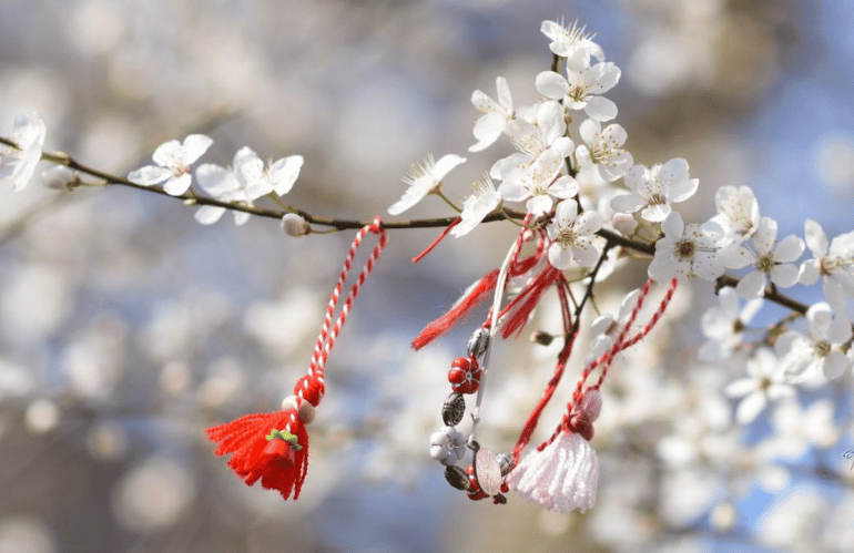 UN ALBERO PER... MARTENITSA, IL FILO DELLA PRIMAVERA