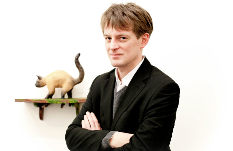 SÉBASTIEN GOUJU, IL VERDE CHE SMONTA IL KITSCH