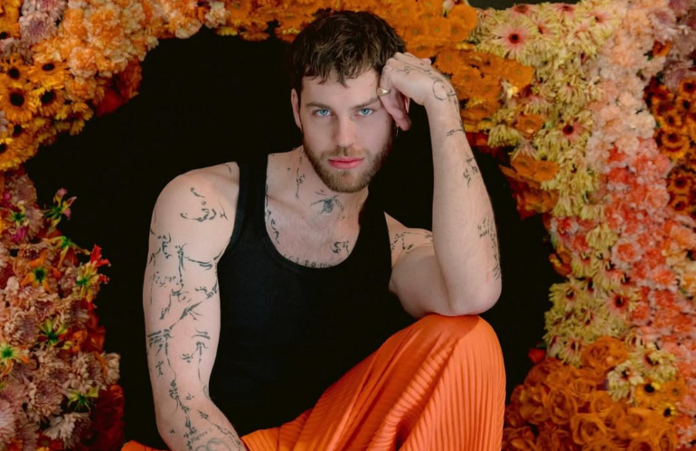 HAMISH POWELL, IL FIORISTA BELLO COME UN FIORE